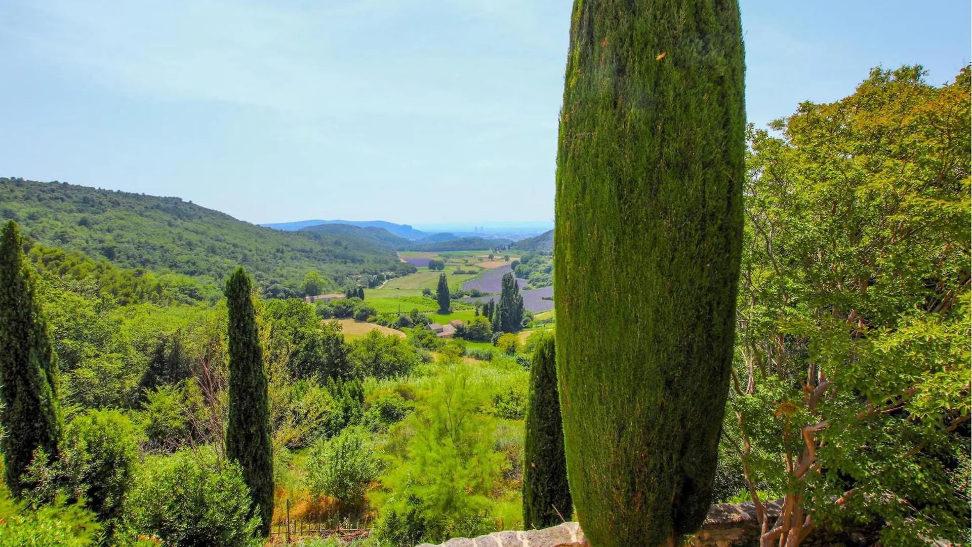 Holiday home Gorgeous Home In Clansayes Clansayes France