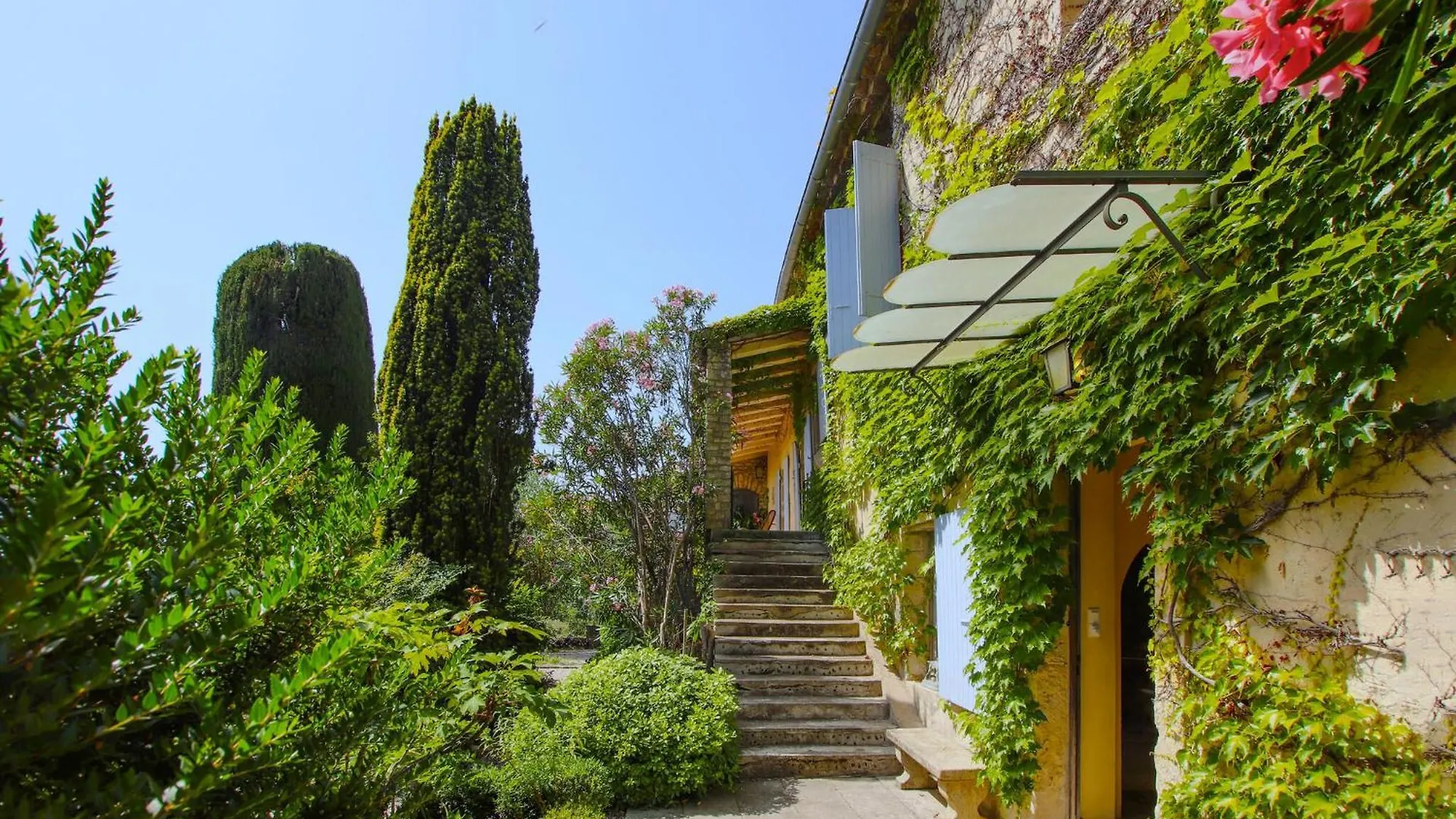 Gorgeous Home In Clansayes Clansayes Holiday home